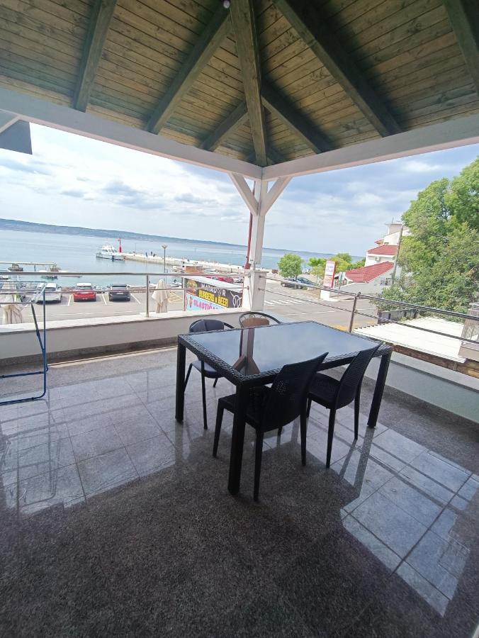 Apartmani Centar Starigrad Paklenica Extérieur photo
